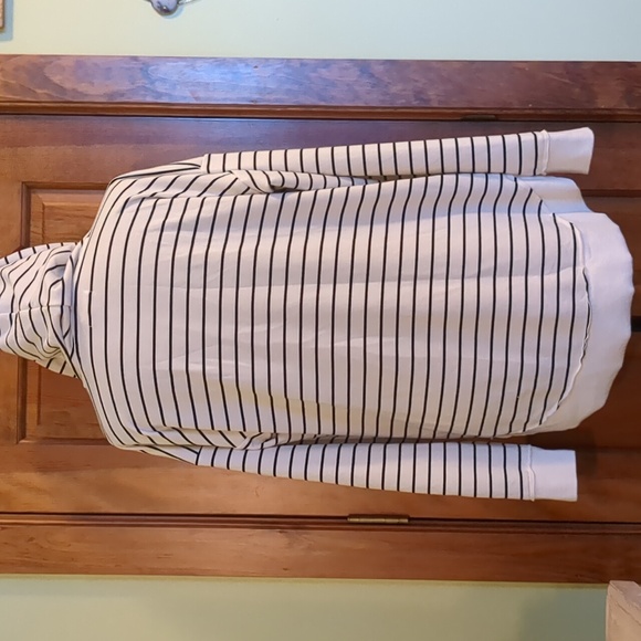 NWT Maurices Striped Hoodie With Hunter Plaid Contrast - Picture 3 of 10